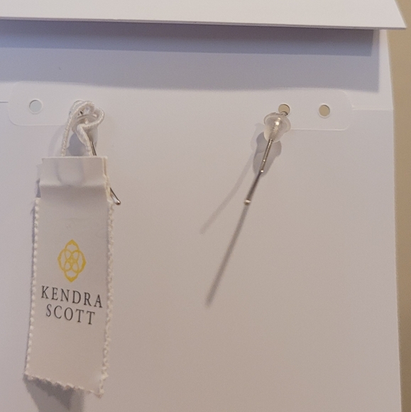 KENDRA SCOTT FACETED IRIDESCENT ELLE EARRINGS ABALONE SILVER RHODIUM - Picture 8 of 8